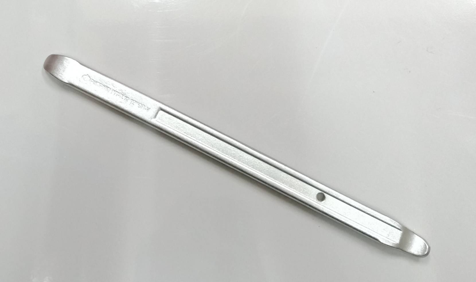 เหล็กงัดยาง 12" พัมคิน
